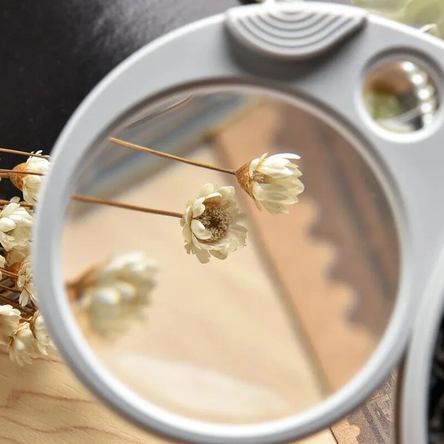 Double-magnification Led Magnifiers With Light (1 Pc Small)