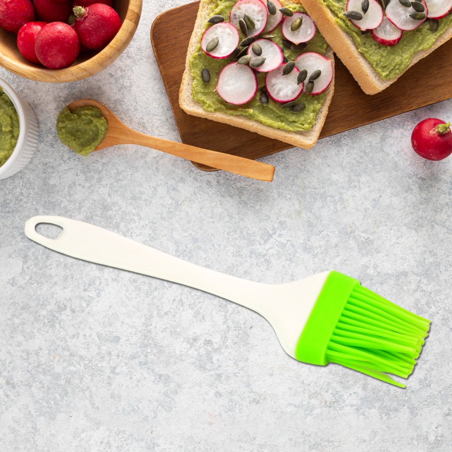 Silicone Kitchen Oil Spatula Brush With Handle Pastry Cake Brush (17 Cm 1 Pc)