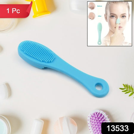 Silicone Makeup Cleaning Tool Finger Wash Face Scrubber Facial Cleansing Brush (1 Pc Mix Color)