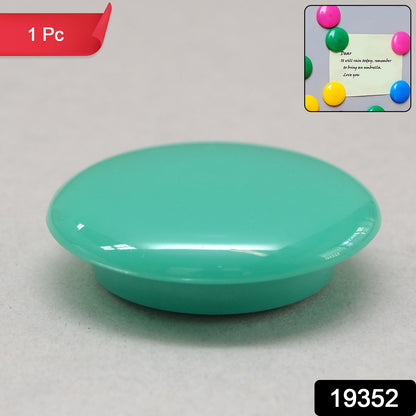 Green Board Magnets Circular Plastic Buttons (1 Pc)